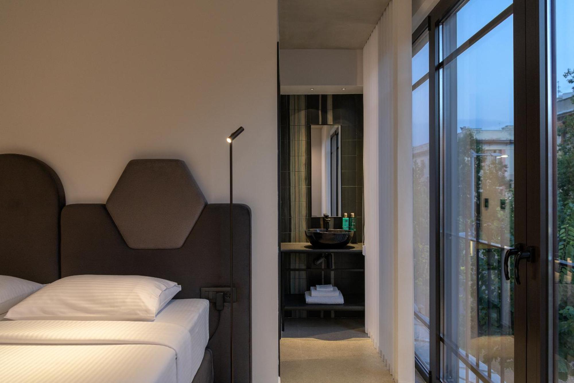 Pleiades Urban Stay By Semavί Ираклион Экстерьер фото