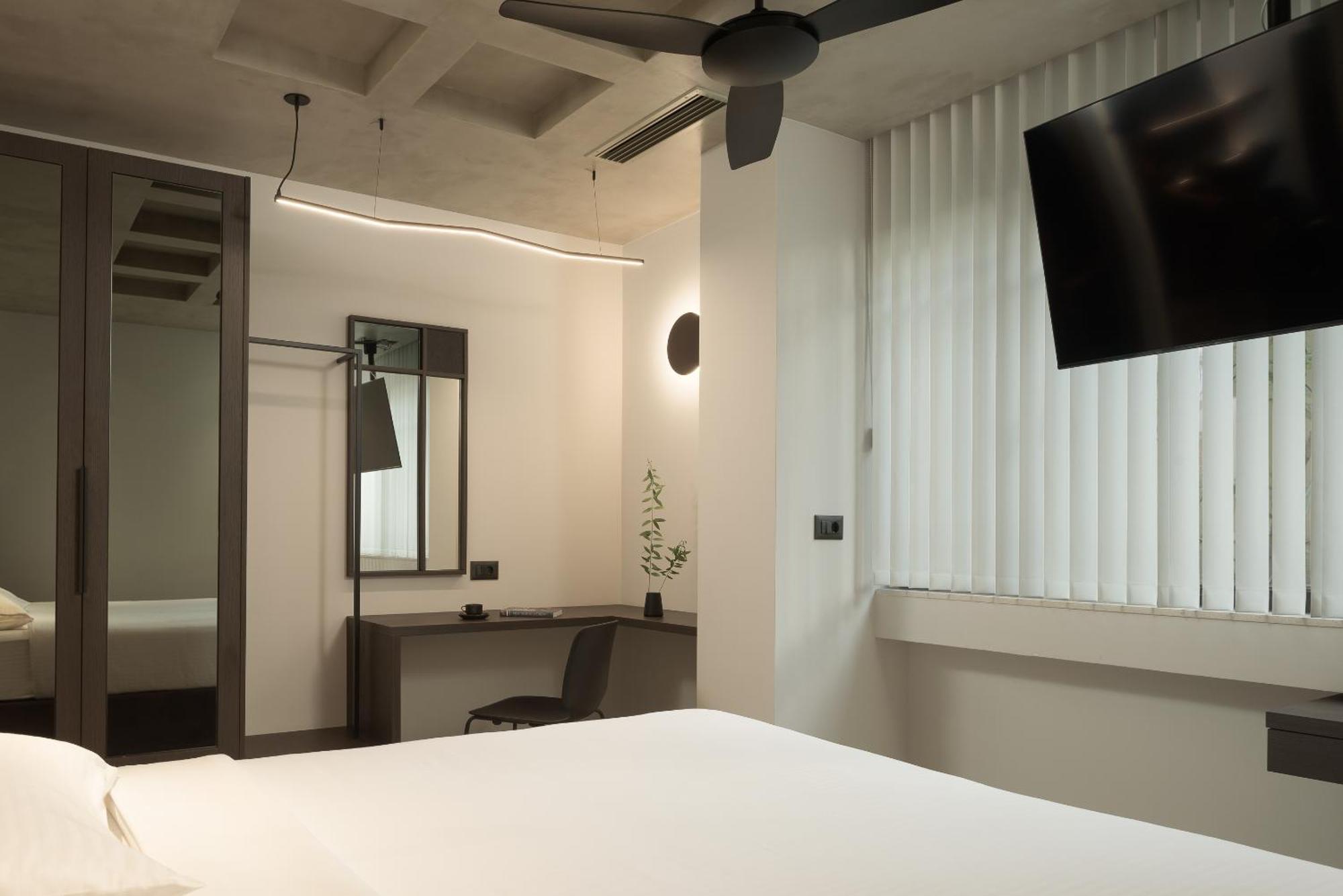 Pleiades Urban Stay By Semavί Ираклион Экстерьер фото